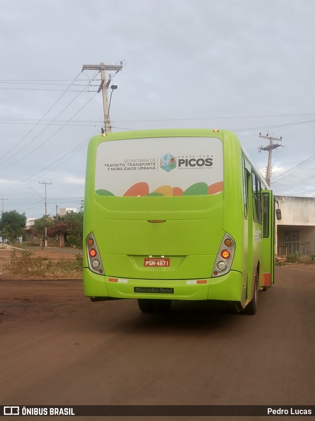 TransPremium 400 na cidade de Picos, Piauí, Brasil, por Pedro Lucas. Número da foto: #13067669.