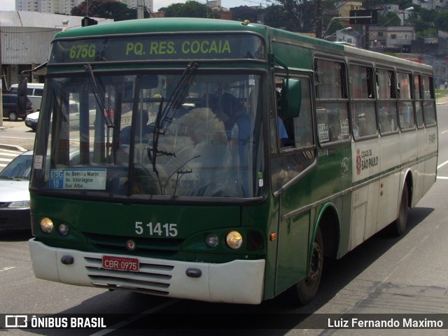 Via Sul Transportes Urbanos 5 1415 na cidade de São Paulo, São Paulo, Brasil, por Luiz Fernando Maximo. Número da foto: #13065633.