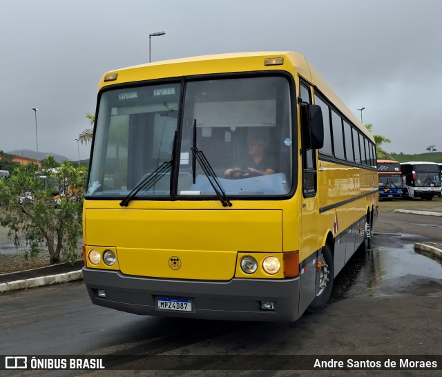Ônibus Particulares 4387 na cidade de Juiz de Fora, Minas Gerais, Brasil, por Andre Santos de Moraes. Número da foto: #13067460.