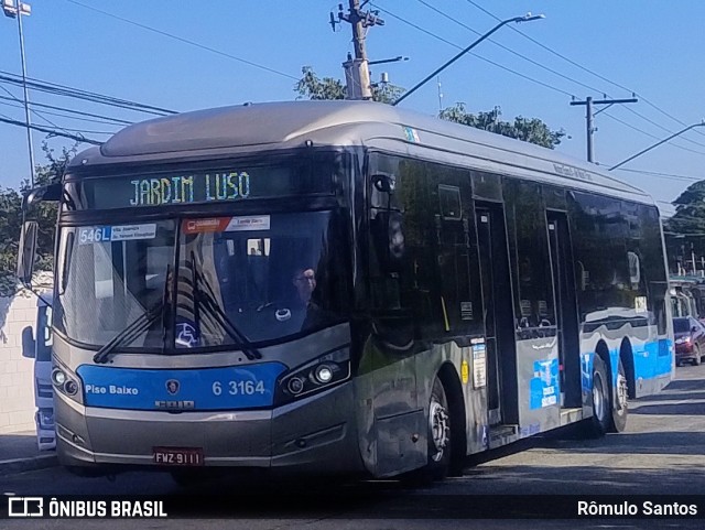 Viação Paratodos > São Jorge > Metropolitana São Paulo > Mobibrasil 6 3164 na cidade de São Paulo, São Paulo, Brasil, por Rômulo Santos. Número da foto: #13065885.