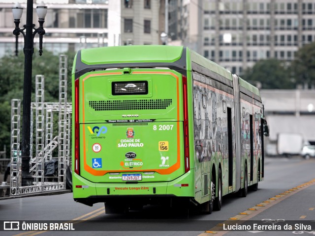Viação Gato Preto 8 2007 na cidade de São Paulo, São Paulo, Brasil, por Luciano Ferreira da Silva. Número da foto: #13068189.