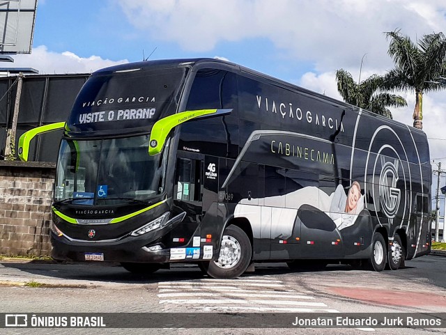 Viação Garcia 87069 na cidade de Itajaí, Santa Catarina, Brasil, por Jonatan Eduardo Jurk Ramos. Número da foto: #13068068.