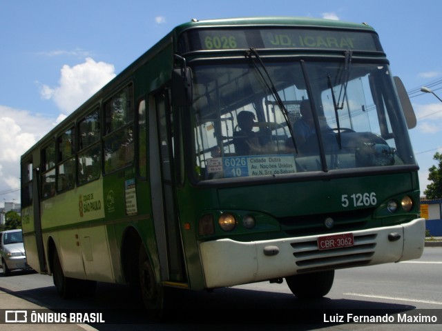 Via Sul Transportes Urbanos 5 1266 na cidade de São Paulo, São Paulo, Brasil, por Luiz Fernando Maximo. Número da foto: #13065641.