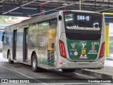 Via Sudeste Transportes S.A. 5 2072 na cidade de São Paulo, São Paulo, Brasil, por Xacadagu Gusmão. Número da foto: #:id.