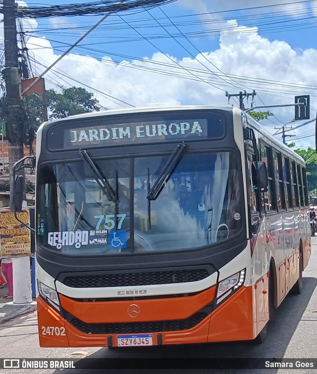 Via Loc BJ-75702 na cidade de Belém, Pará, Brasil, por Samara Goes. Número da foto: #13068833.