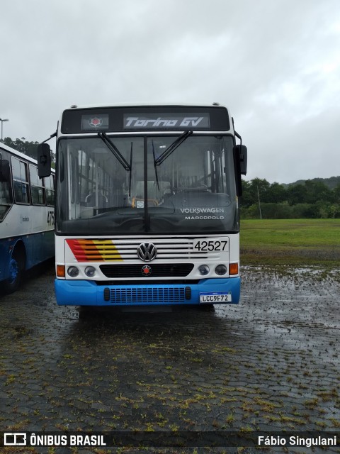 Novix Bus 42527 na cidade de Juiz de Fora, Minas Gerais, Brasil, por Fábio Singulani. Número da foto: #13068652.