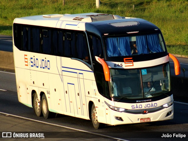 São João Turismo 845 na cidade de Canas, São Paulo, Brasil, por João Felipe. Número da foto: #13070248.