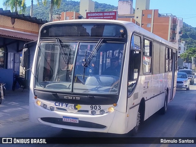 City Transporte Urbano Intermodal - Guarujá 903 na cidade de Guarujá, São Paulo, Brasil, por Rômulo Santos. Número da foto: #13068937.