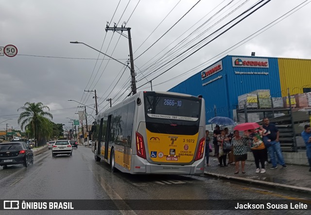 Viação Metrópole Paulista - Zona Leste 3 1072 na cidade de São Paulo, São Paulo, Brasil, por Jackson Sousa Leite. Número da foto: #13073705.