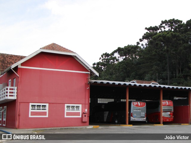 Terminais Rodoviários e Urbanos  na cidade de Campos do Jordão, São Paulo, Brasil, por João Victor. Número da foto: #13072952.