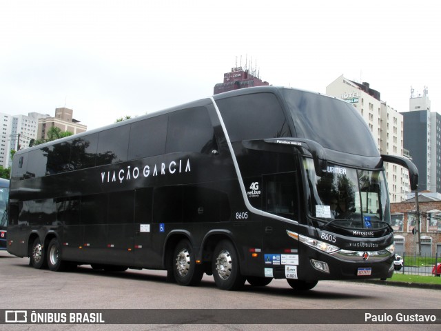 Viação Garcia 8605 na cidade de Curitiba, Paraná, Brasil, por Paulo Gustavo. Número da foto: #13072454.