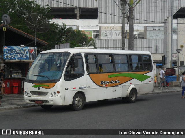 Auto Viação São João 127 na cidade de Campos dos Goytacazes, Rio de Janeiro, Brasil, por Luis Otávio Vicente Domingues. Número da foto: #13073566.