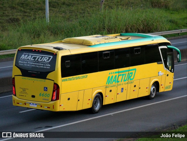 Mactur 6600 na cidade de Canas, São Paulo, Brasil, por João Felipe. Número da foto: #13072750.