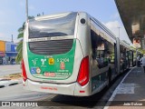 Via Sudeste Transportes S.A. 5 2104 na cidade de São Paulo, São Paulo, Brasil, por João Dolzan. Número da foto: #:id.