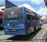 Fretadão Rental 21502 na cidade de São Paulo, São Paulo, Brasil, por Gilberto Mendes dos Santos. Número da foto: #:id.