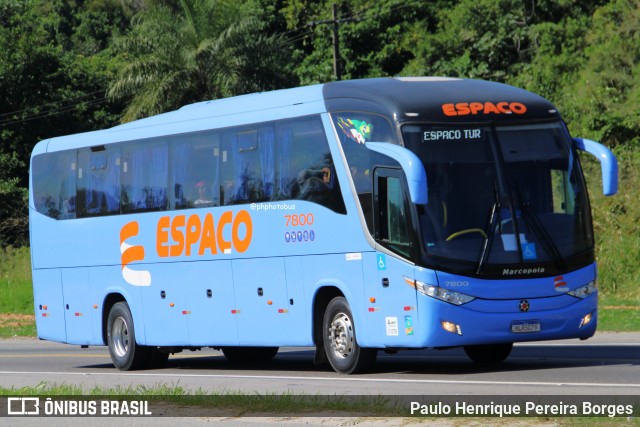 Espaço Transportes e Turismo 7800 na cidade de Magé, Rio de Janeiro, Brasil, por Paulo Henrique Pereira Borges. Número da foto: #13074786.
