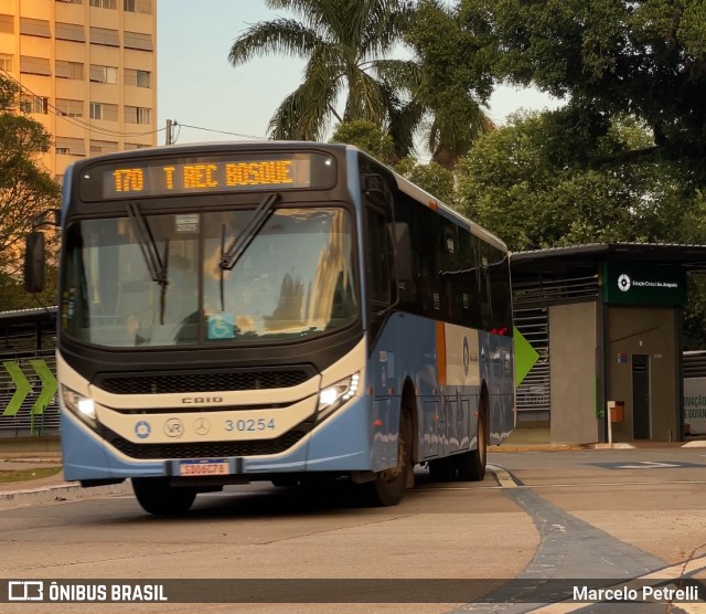 Viação Reunidas 30254 na cidade de Goiânia, Goiás, Brasil, por Marcelo Petrelli. Número da foto: #13075831.