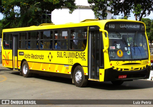 Viação Sul Fluminense 1195 na cidade de Volta Redonda, Rio de Janeiro, Brasil, por Luiz Petriz. Número da foto: #13074906.