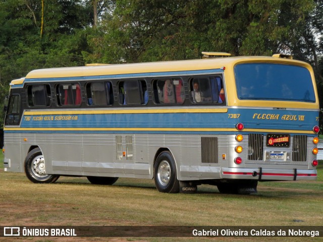 Ônibus Particulares 7387 na cidade de Artur Nogueira, São Paulo, Brasil, por Gabriel Oliveira Caldas da Nobrega. Número da foto: #13076772.