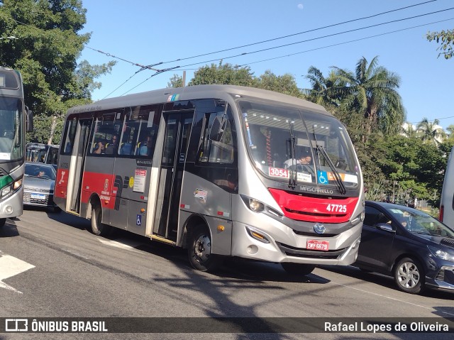 Pêssego Transportes 4 7725 na cidade de São Paulo, São Paulo, Brasil, por Rafael Lopes de Oliveira. Número da foto: #13077578.