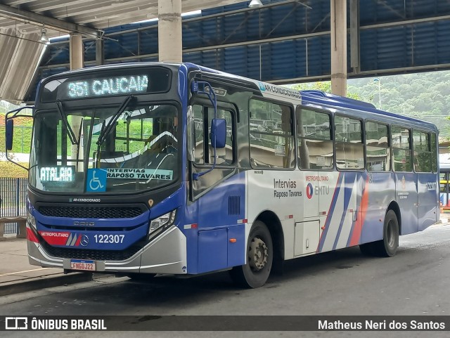 Auto Viação Bragança Metropolitana > Viação Raposo Tavares 12.2307 na cidade de Cotia, São Paulo, Brasil, por Matheus Neri dos Santos. Número da foto: #13078677.