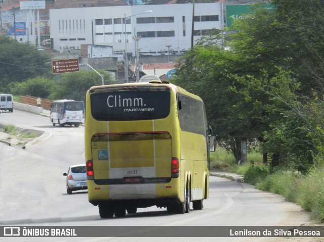 Viação Itapemirim 8831 na cidade de Caruaru, Pernambuco, Brasil, por Lenilson da Silva Pessoa. Número da foto: #13078850.