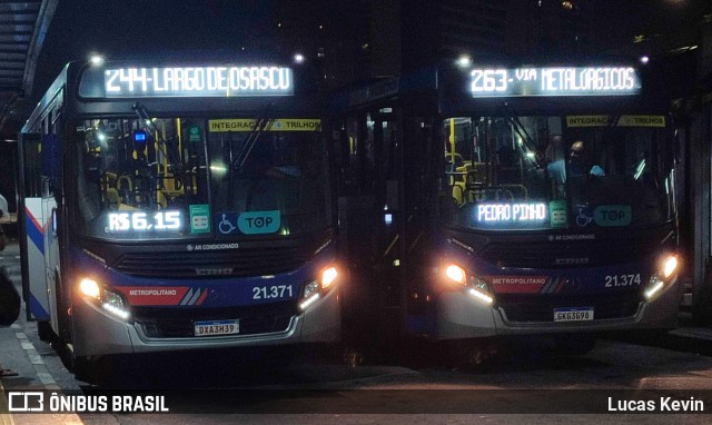 Viação Osasco 21.371 na cidade de Osasco, São Paulo, Brasil, por Lucas Kevin. Número da foto: #13080680.