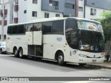 Ônibus Particulares 2000 na cidade de João Pessoa, Paraíba, Brasil, por Alexandre Dumas. Número da foto: #:id.