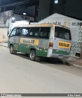 Ônibus Particulares 9E98 na cidade de Poté, Minas Gerais, Brasil, por Wilton Roberto. Número da foto: #13078359.