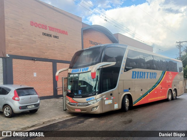 Biritur - Birigui Turismo 9015 na cidade de Poços de Caldas, Minas Gerais, Brasil, por Daniel Bispo. Número da foto: #13081519.