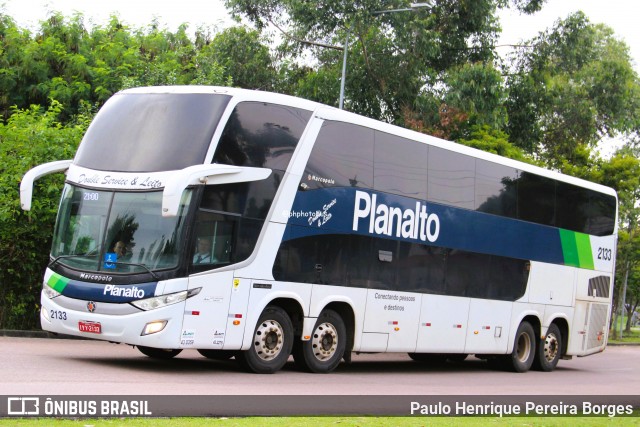 Planalto Transportes 2133 na cidade de Curitiba, Paraná, Brasil, por Paulo Henrique Pereira Borges. Número da foto: #13082617.