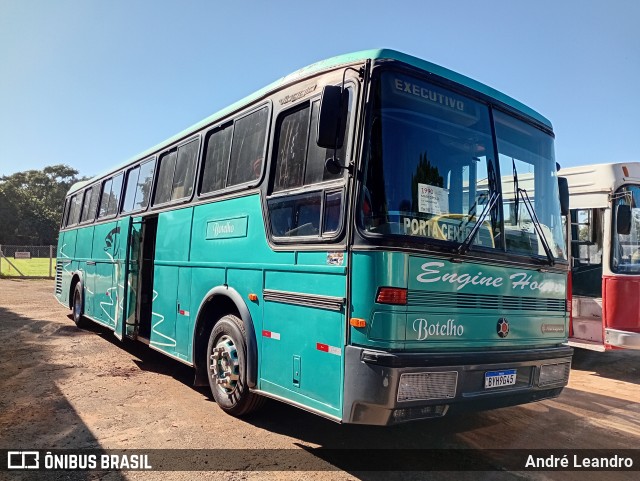 Ônibus Particulares 9G45 na cidade de Artur Nogueira, São Paulo, Brasil, por André Leandro. Número da foto: #13081059.