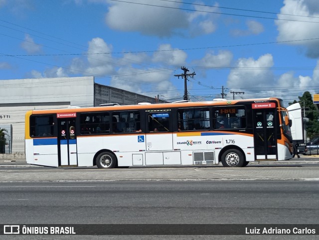 Itamaracá Transportes 1.716 na cidade de Abreu e Lima, Pernambuco, Brasil, por Luiz Adriano Carlos. Número da foto: #13083463.