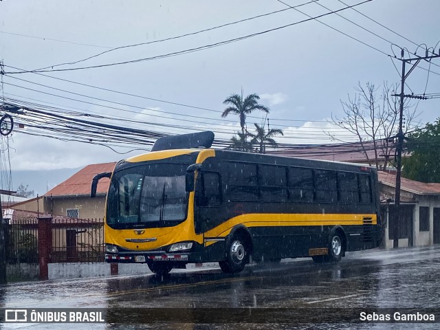 Transportes Carlos Solano 00 na cidade de San Sebastián, San José, San José, Costa Rica, por Sebas Gamboa. Número da foto: #13082662.