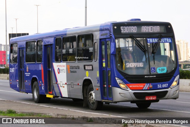 Viação Transdutra 32.667 na cidade de São Paulo, São Paulo, Brasil, por Paulo Henrique Pereira Borges. Número da foto: #13082675.