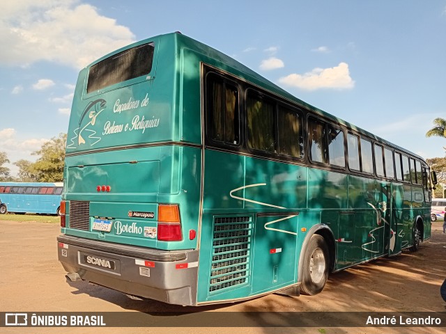 Ônibus Particulares 9G45 na cidade de Artur Nogueira, São Paulo, Brasil, por André Leandro. Número da foto: #13081060.