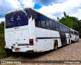Ônibus Particulares 6818 na cidade de Capistrano, Ceará, Brasil, por Wellington Araújo. Número da foto: #:id.