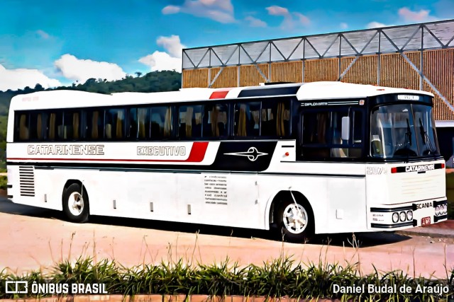 Auto Viação Catarinense 2079 na cidade de Joinville, Santa Catarina, Brasil, por Daniel Budal de Araújo. Número da foto: #13084972.
