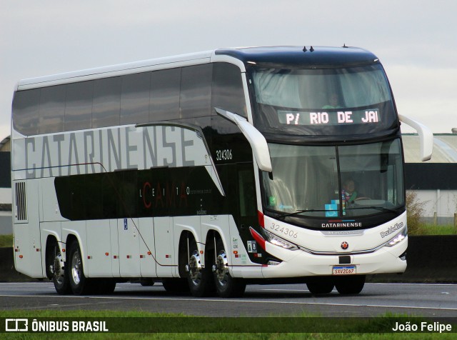 Auto Viação Catarinense 324306 na cidade de Canas, São Paulo, Brasil, por João Felipe. Número da foto: #13085878.