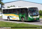 Transporte e Turismo Iluminada MG 1.095 na cidade de Magé, Rio de Janeiro, Brasil, por Luiz Petriz. Número da foto: #:id.