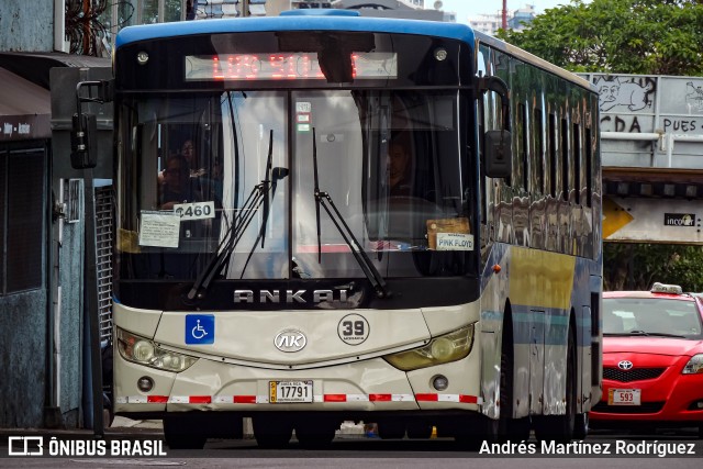 AMSA - Autotransportes Moravia 39 na cidade de San José, San José, Costa Rica, por Andrés Martínez Rodríguez. Número da foto: #13086962.
