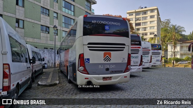 Viação Cidade do Aço RJ 174.041 na cidade de Petrópolis, Rio de Janeiro, Brasil, por Zé Ricardo Reis. Número da foto: #13087320.