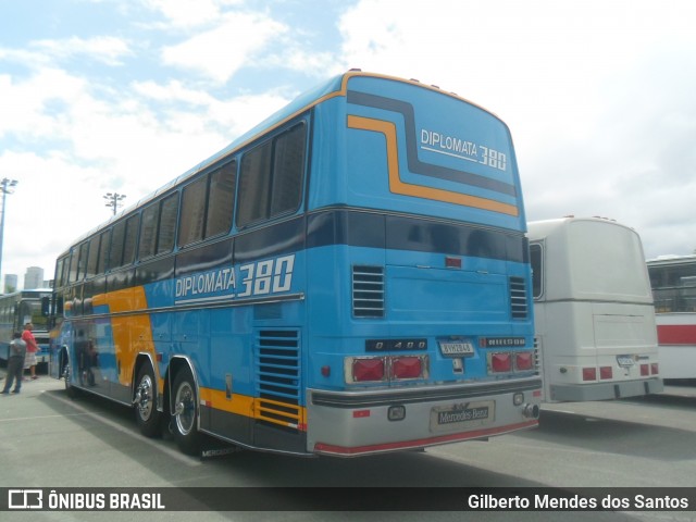 Ônibus Particulares DIPLOMATA 380 na cidade de Barueri, São Paulo, Brasil, por Gilberto Mendes dos Santos. Número da foto: #13011306.