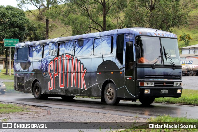 Banda Sputnik GVI2974 na cidade de Manhuaçu, Minas Gerais, Brasil, por Eliziar Maciel Soares. Número da foto: #13013576.