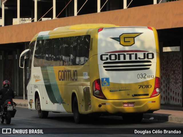 Empresa Gontijo de Transportes 7010 na cidade de Belo Horizonte, Minas Gerais, Brasil, por Douglas Célio Brandao. Número da foto: #13012121.