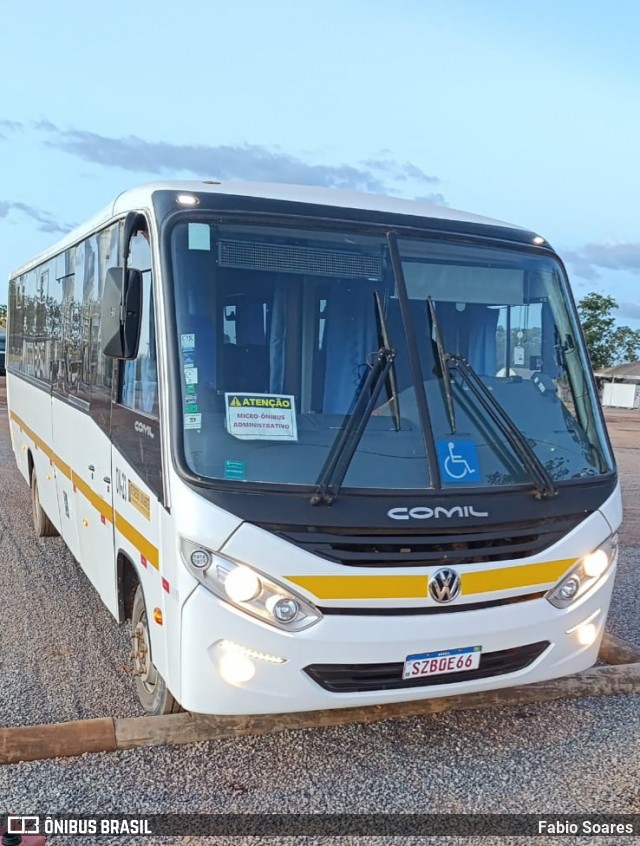 Ônibus Particulares ON-23 na cidade de Goiás, Goiás, Brasil, por Fabio Soares. Número da foto: #13013413.