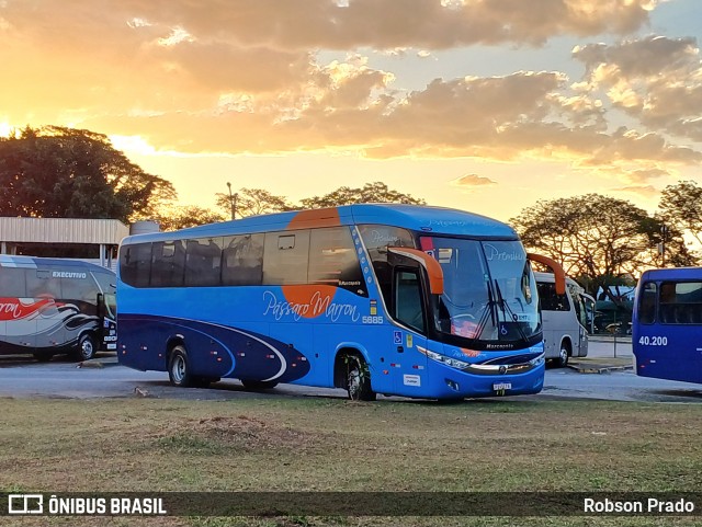 Empresa de Ônibus Pássaro Marron 5685 na cidade de São José dos Campos, São Paulo, Brasil, por Robson Prado. Número da foto: #13089073.