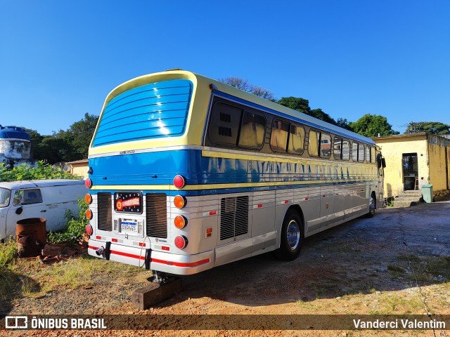 Ônibus Particulares 6923 na cidade de São Paulo, São Paulo, Brasil, por Vanderci Valentim. Número da foto: #13089302.