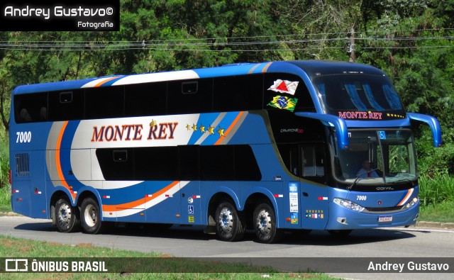 Monte Rey Turismo 7000 na cidade de Aparecida, São Paulo, Brasil, por Andrey Gustavo. Número da foto: #13090932.