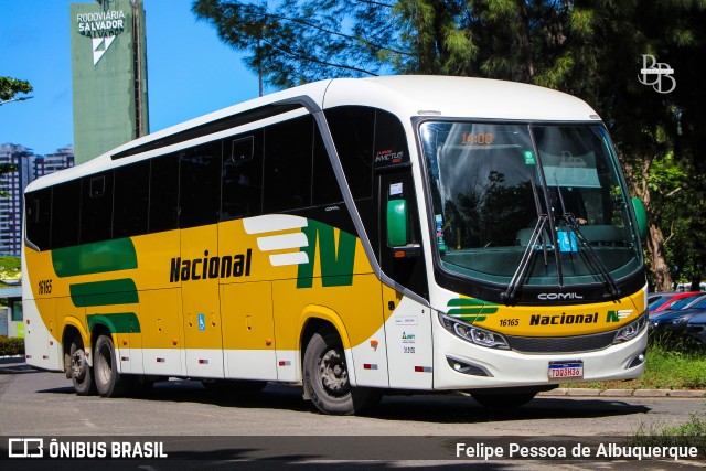 Viação Nacional 16165 na cidade de Salvador, Bahia, Brasil, por Felipe Pessoa de Albuquerque. Número da foto: #13092697.